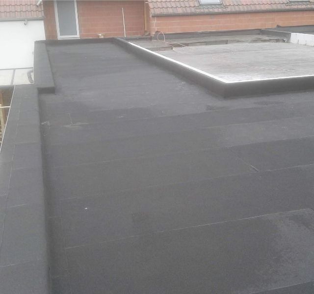 Bitumen dak aanleggen