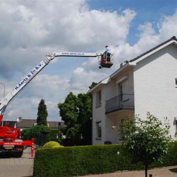 Project dakbedekking wit huis